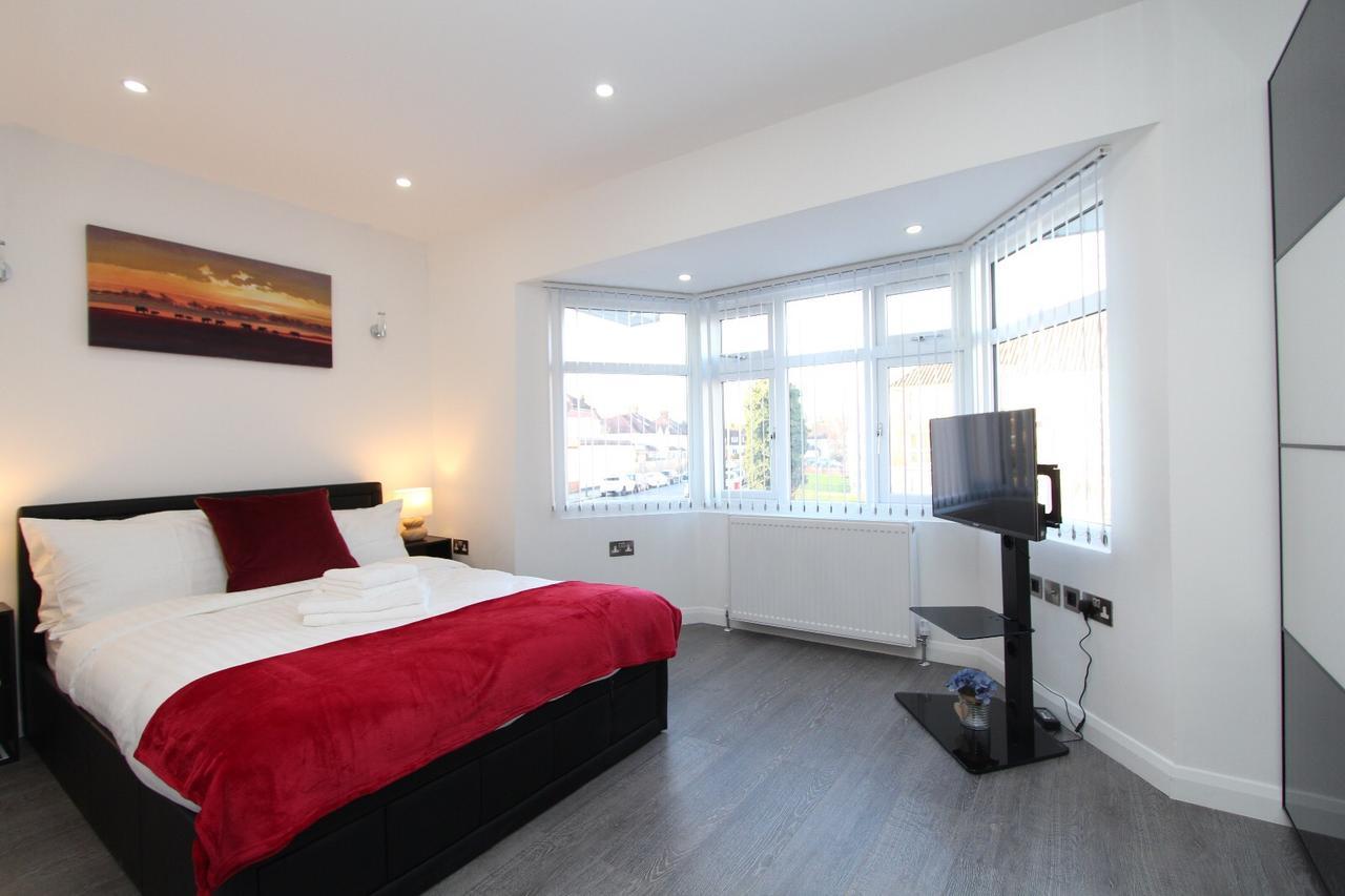 Bluegreen Suites Edgware Exterior foto